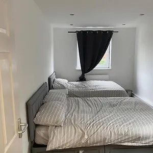 Holiday home El - Bayt, Swansea